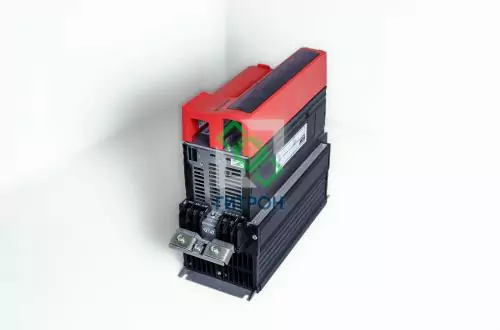Частотный преобразователь  SEW MDX61B0110-5A3-4-0T